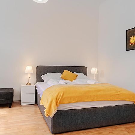Pleasing 2Br Apt. Akh-Perfect For Groups Viena Exterior foto