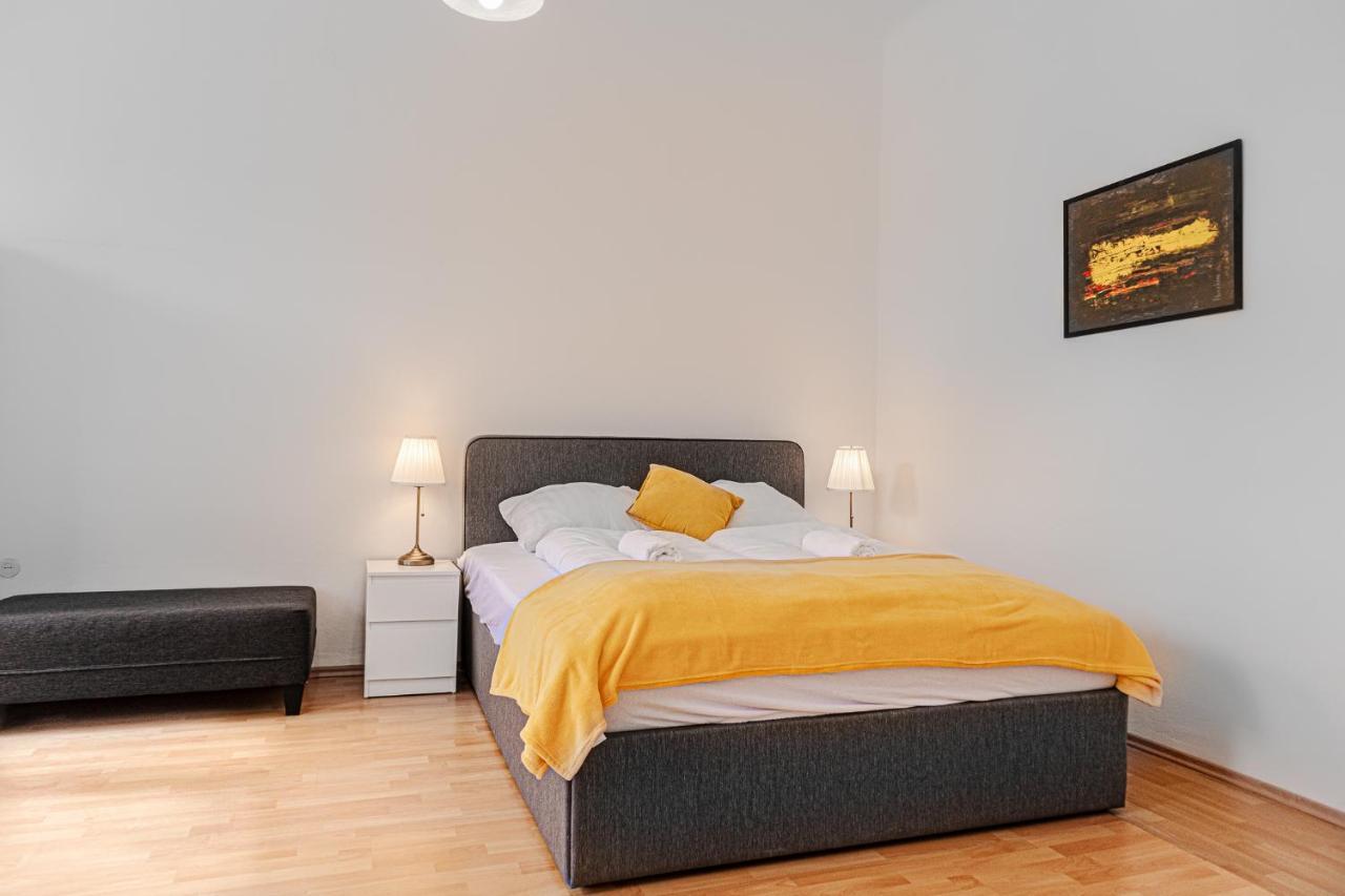 Pleasing 2Br Apt. Akh-Perfect For Groups Viena Exterior foto