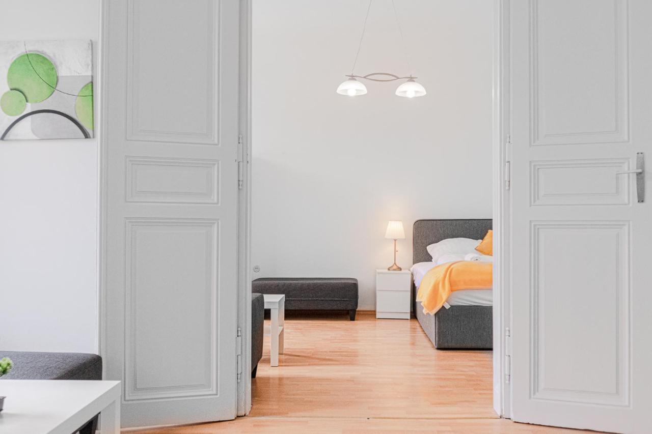 Pleasing 2Br Apt. Akh-Perfect For Groups Viena Exterior foto