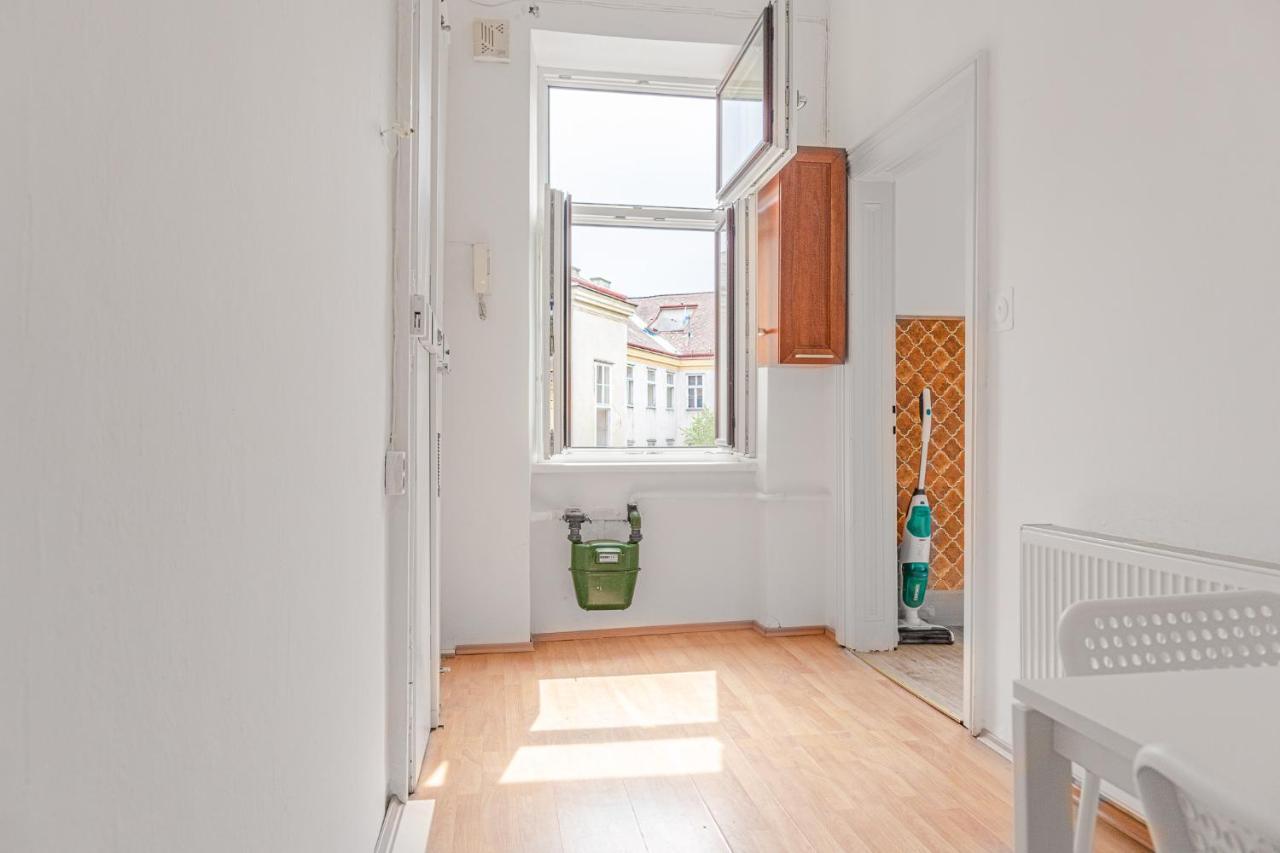 Pleasing 2Br Apt. Akh-Perfect For Groups Viena Exterior foto
